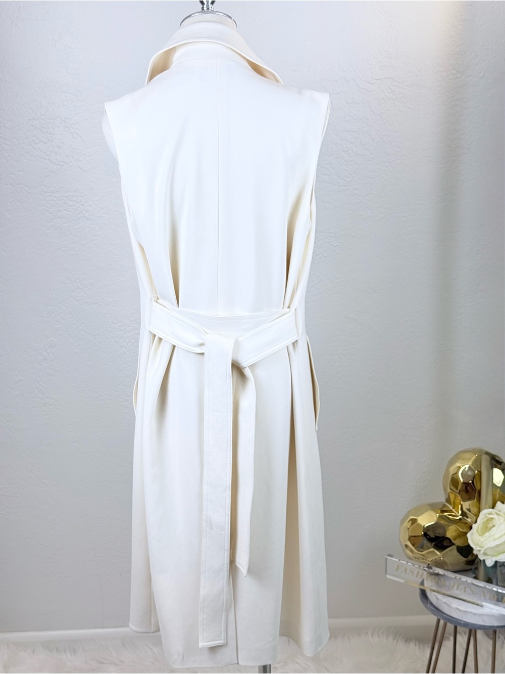 CLASSIC Theory Oak Lane Admiral Crepe Sleeveless Trench Coat Duster Cream Sz:S - Picture 5 of 11
